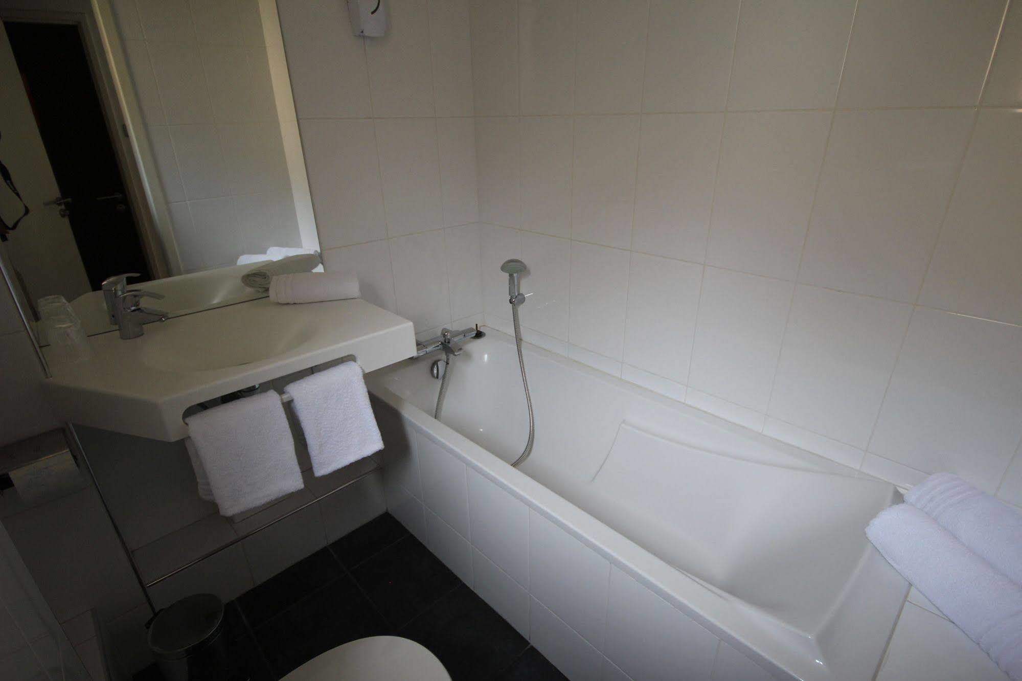 Hotel Des Tonneliers 2*